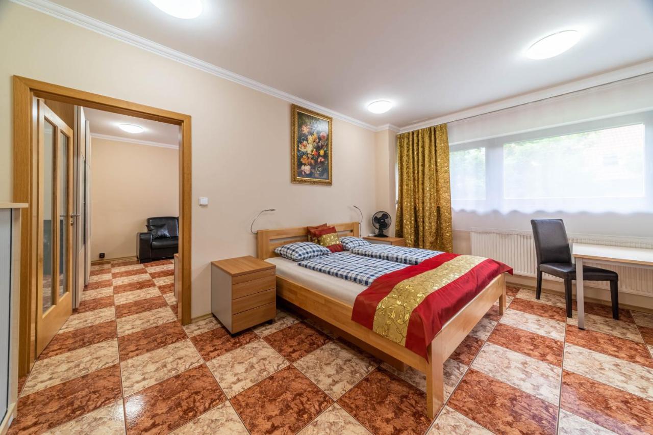 Apartman Blizko Centra Prahy Прага Экстерьер фото